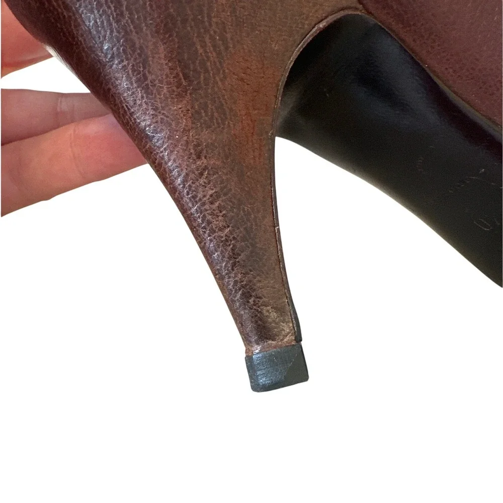 Prada Vintage Brown Leather Studded Grommet Bow Pumps Pointed Toe IT40 9.5